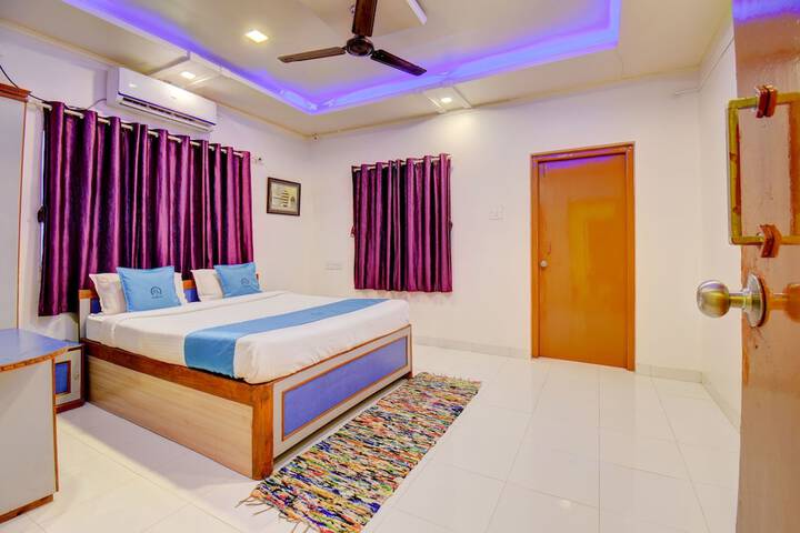 Room 16 of 60