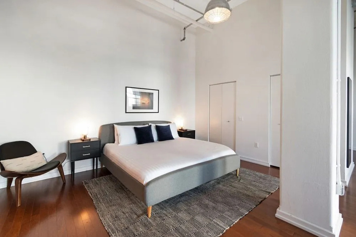Room 3 of 17