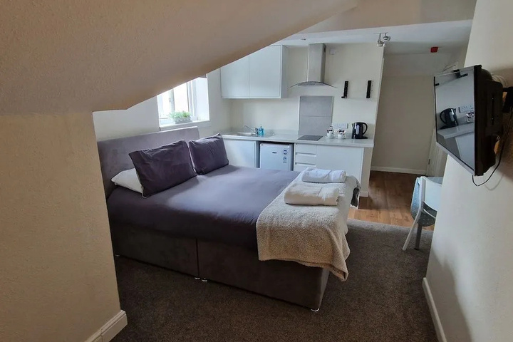 Room 3 of 22