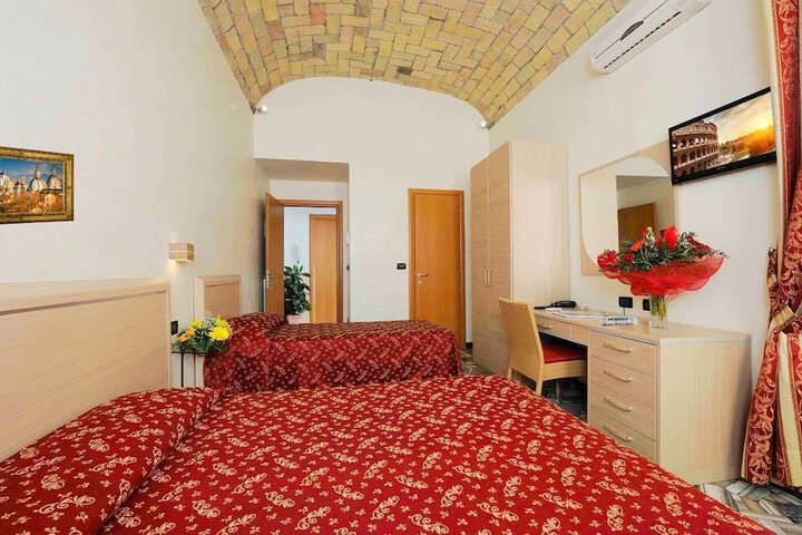 Room 11 of 53