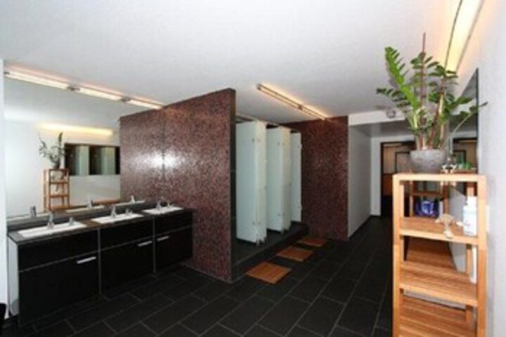 Room 12 of 26