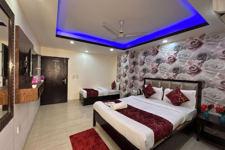 Room 45 of 111