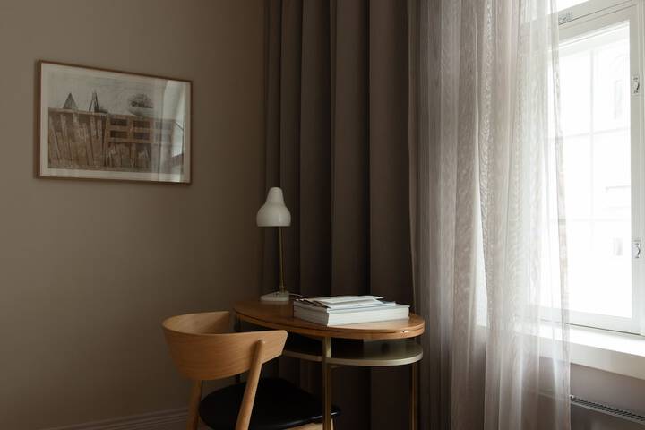 Room 48 of 115