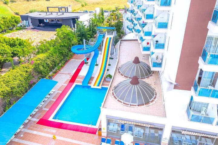 Pool 56 of 172