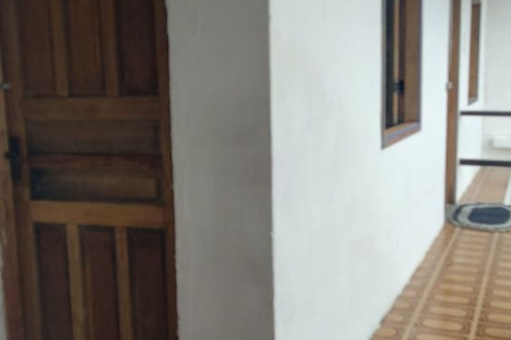 Room 83 of 116