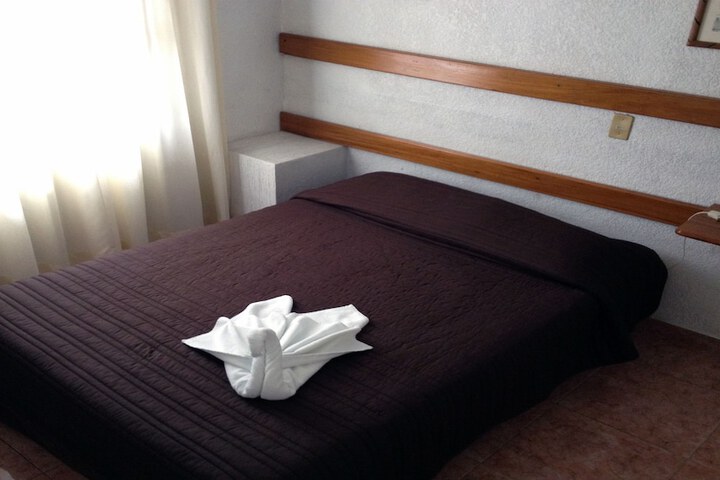 Room 7 of 31