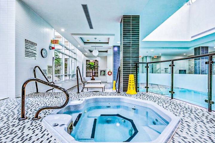Pool 13 of 25