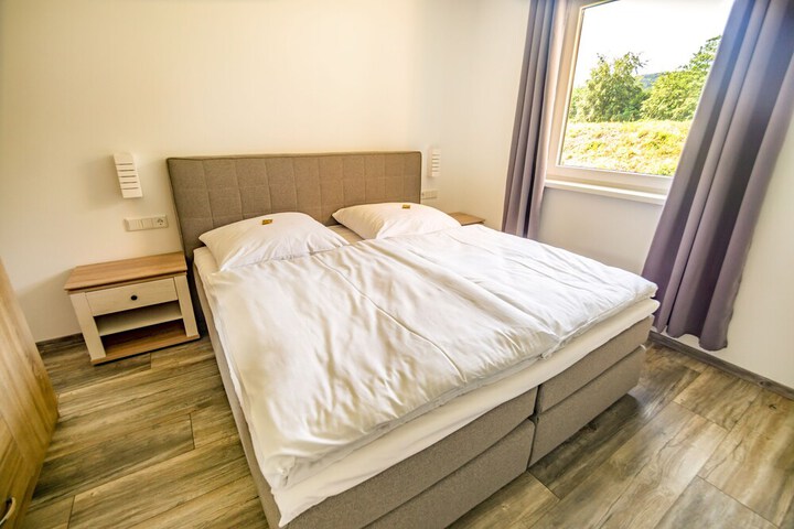 Room 3 of 47