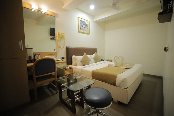 Room 13 of 58