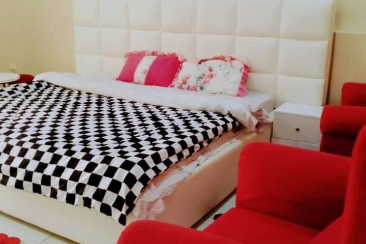 Room 44 of 51