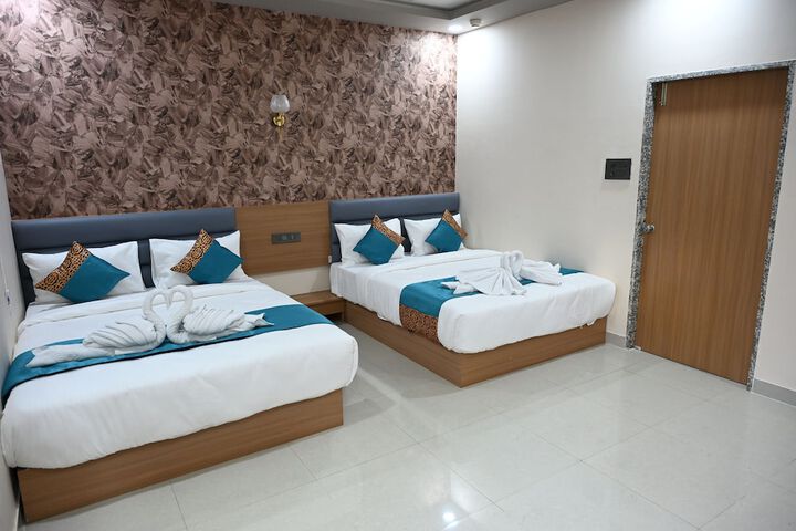 Room 4 of 21
