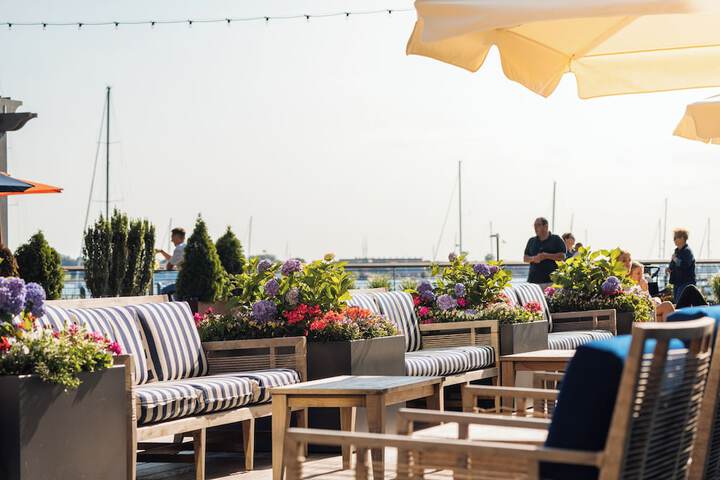 Terrace/Patio 49 of 79