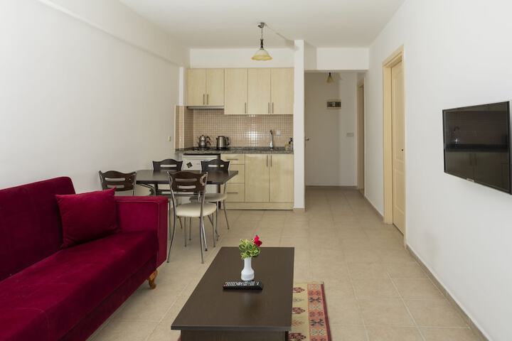 Room 4 of 38
