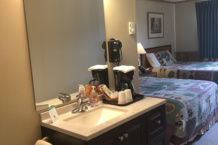 Room 22 of 45