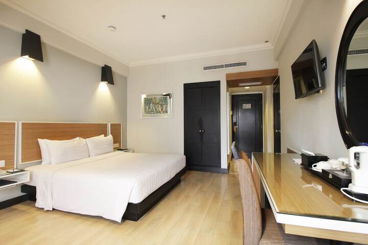 Room 14 of 56