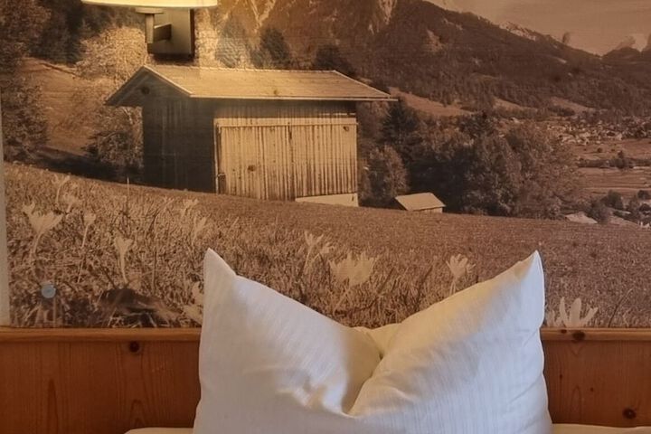 Room 12 of 70