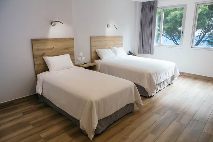 Room 8 of 41