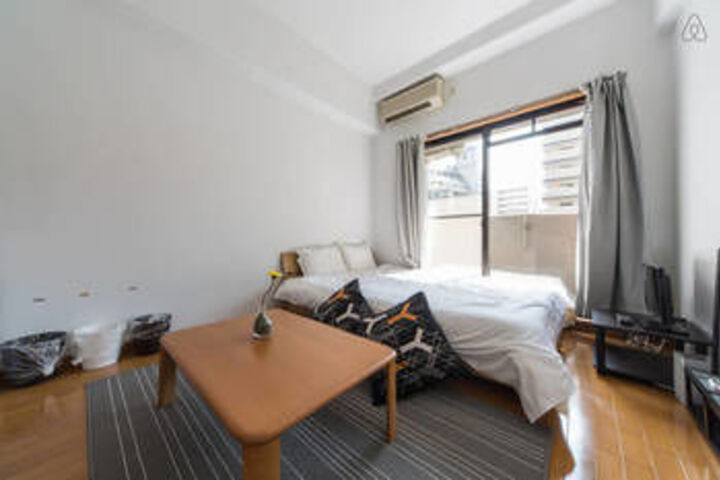 Room 60 of 182