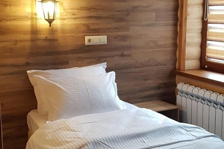 Room 7 of 71