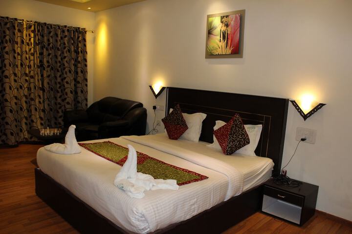 Room 12 of 47
