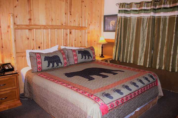 Standard | King Bed (3 of 51)