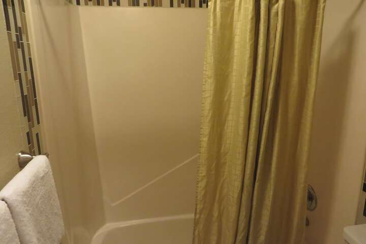 Room 46 of 58