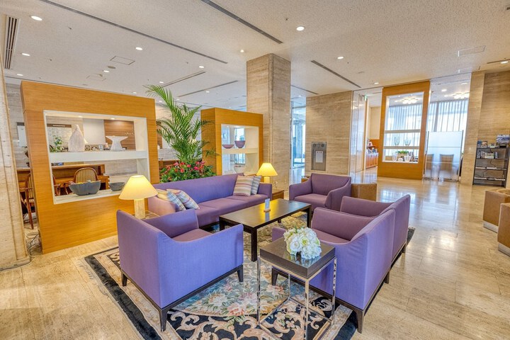 Hotel Interior 4 of 35