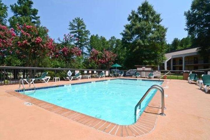 Pool 46 of 47