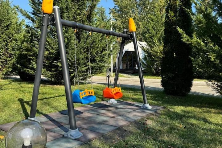 Childrens Activities 57 of 111