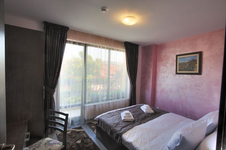 Room 6 of 41