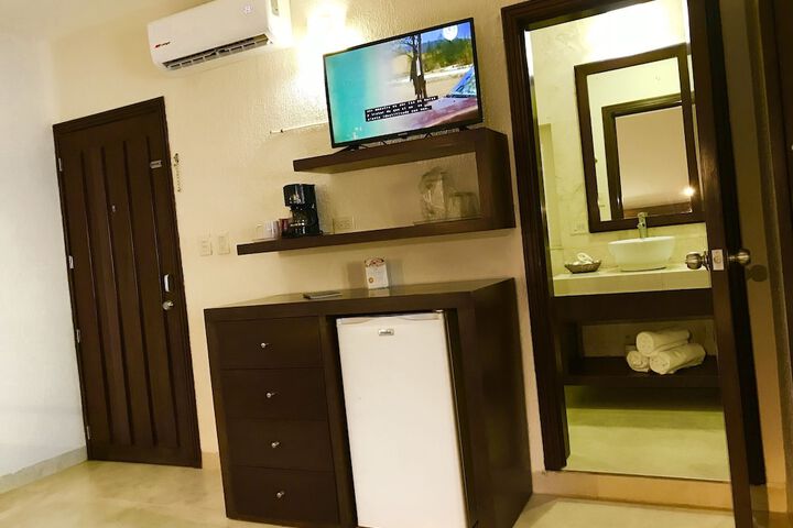 Room 16 of 57