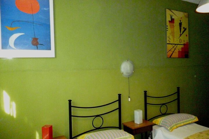 Room 20 of 37