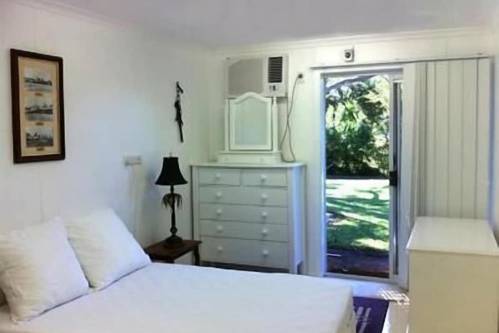 Room 9 of 31