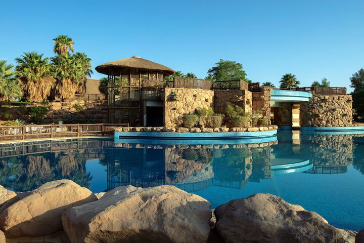 Pool 57 of 221