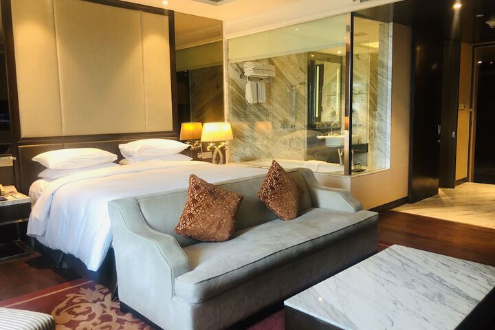 Room 8 of 55