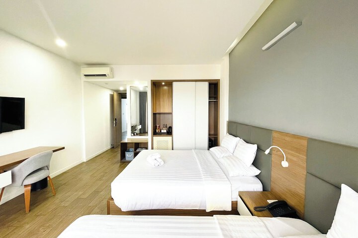 Room 12 of 45