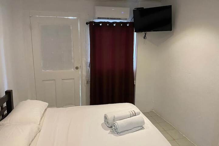 Room 7 of 31