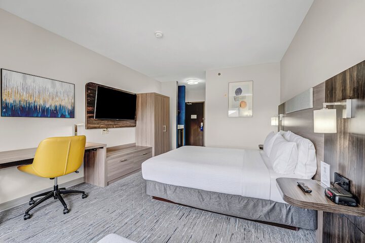 Room 21 of 64