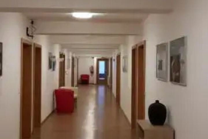 Room 26 of 26