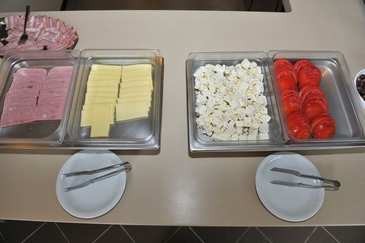 Dining 115 of 127