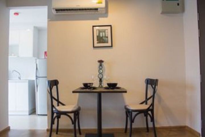 Room 10 of 21
