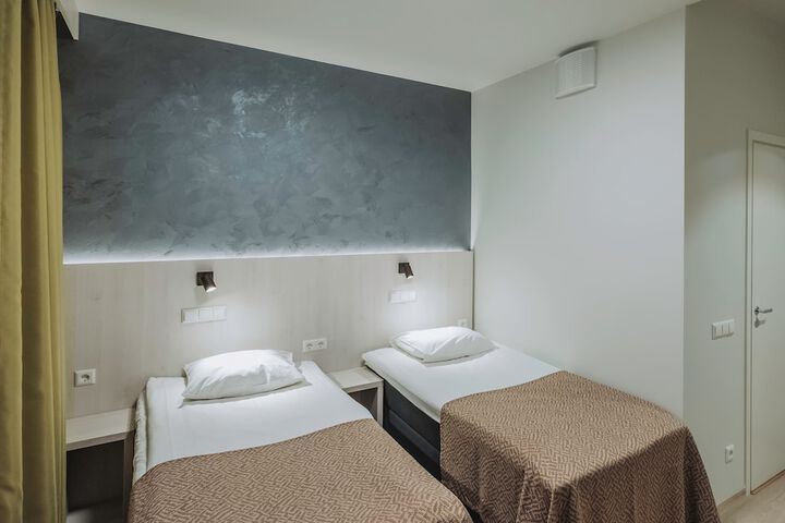 Room 19 of 79