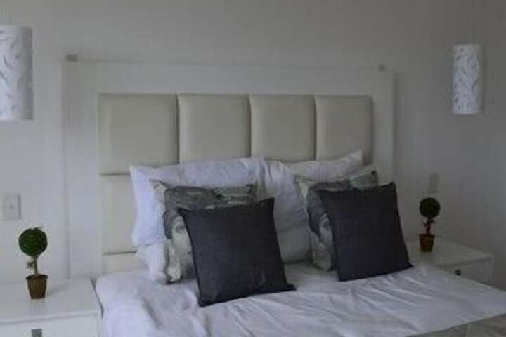 Room 15 of 40