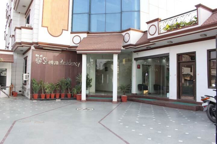 Hotel 20 of 27
