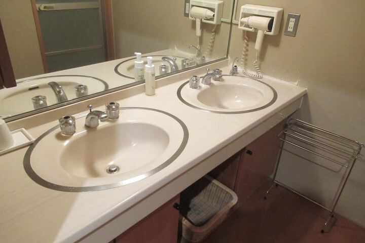 Clean Restrooms