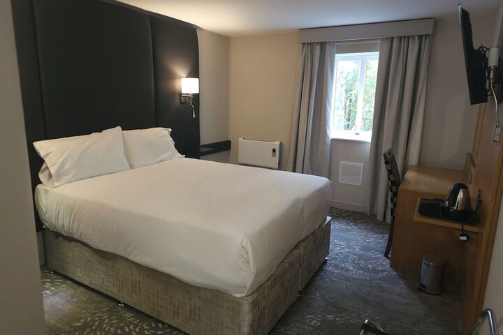 Room 16 of 52