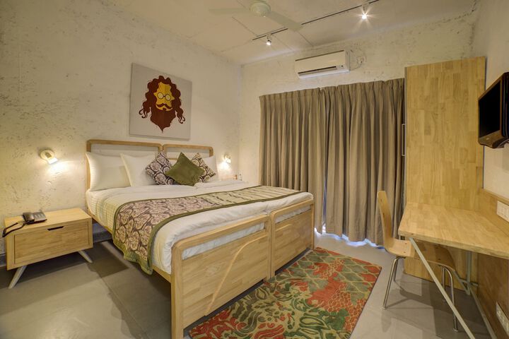 Room 3 of 23