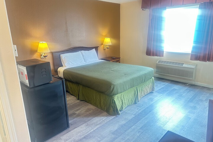 Room 5 of 35