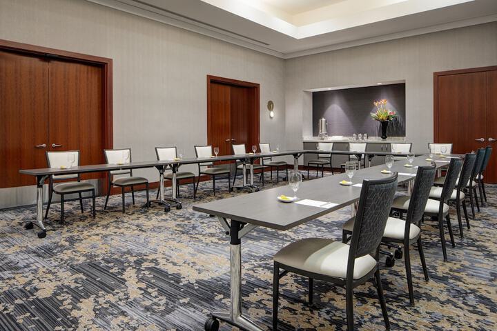 Meeting facility