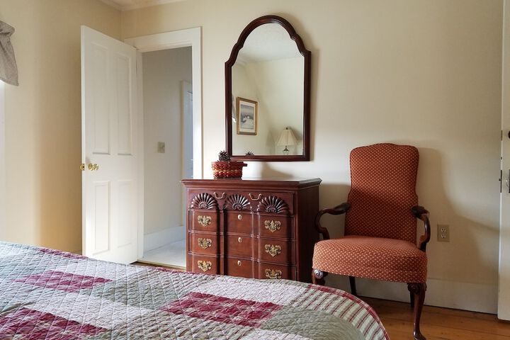 Room 6 of 43